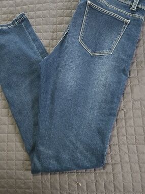 Lola Jeans Kate High Rise Straight Size 28 Stretch Body Hugging Demim